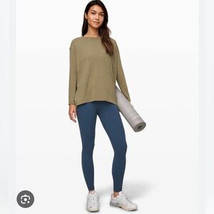 lululemon athletica Back In Action Long-Sleeve, Heathered Grape Leaf, like New